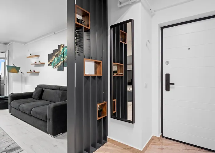 Minimalist & Grey Flat בוקרשט